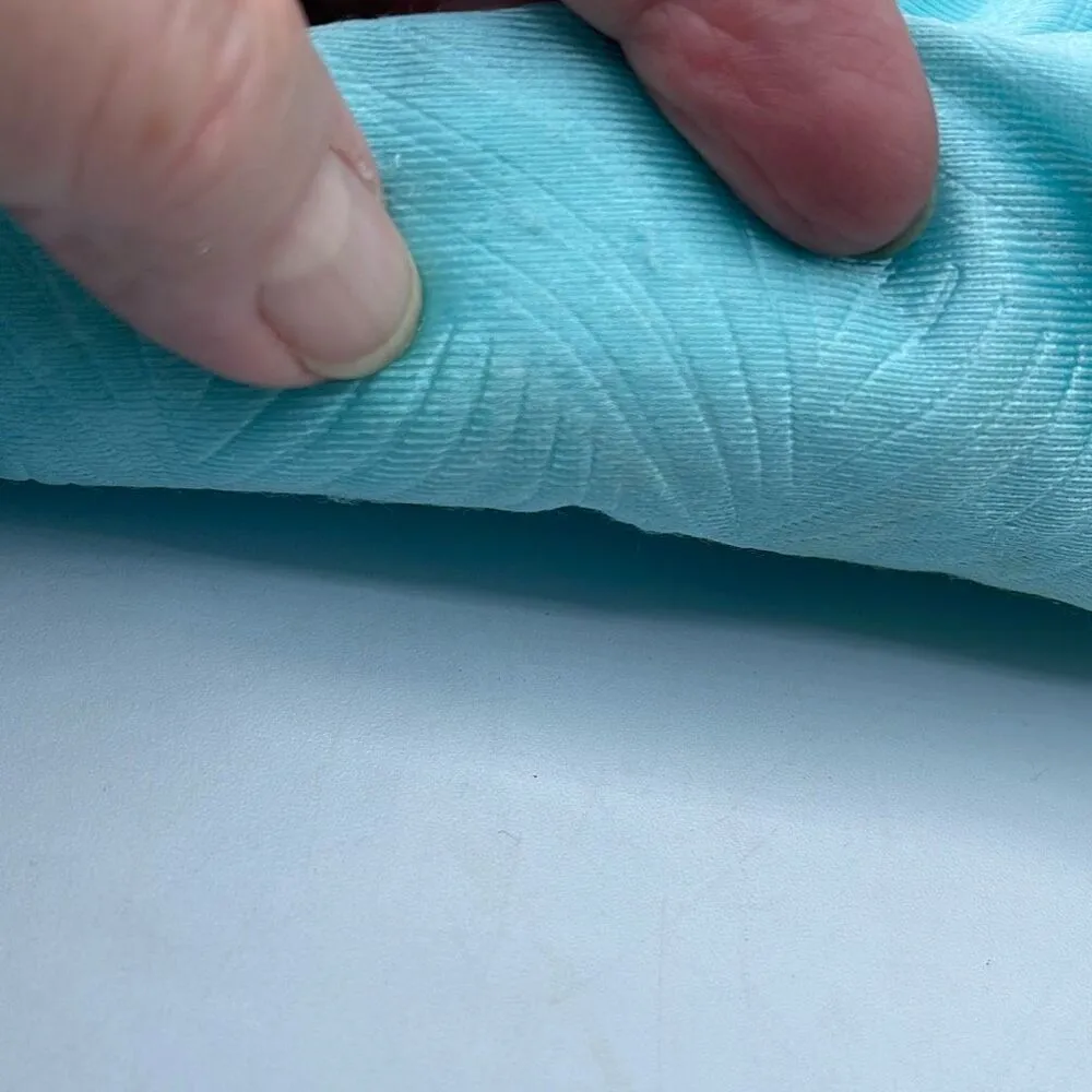 Vintage padded intimates bag. Satin with rose decor. Blue - Image 7