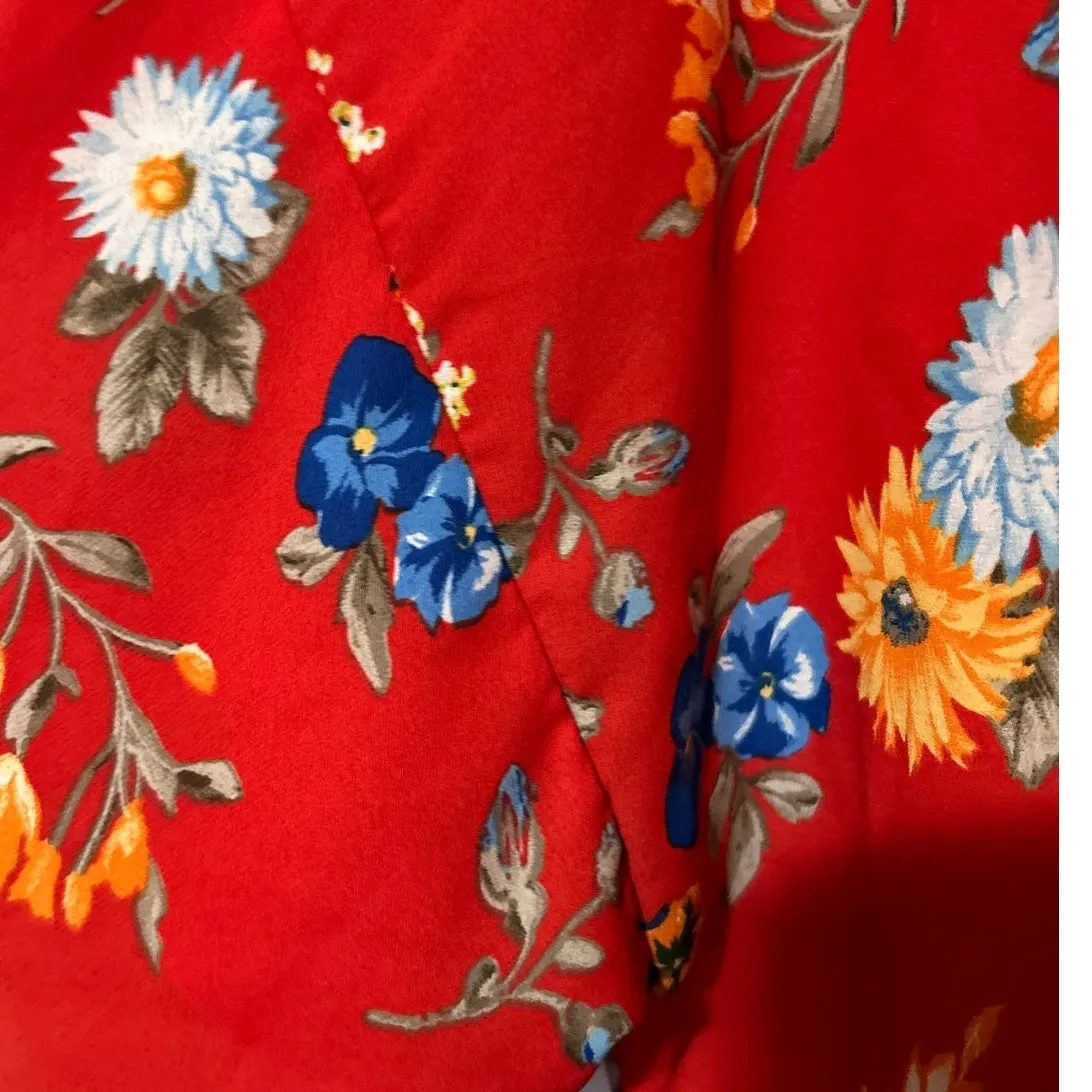 Blush Boutique Women's Red Floral Waist Tie V-Neck‎ Short Sleeve Blouse Size L - Image 3