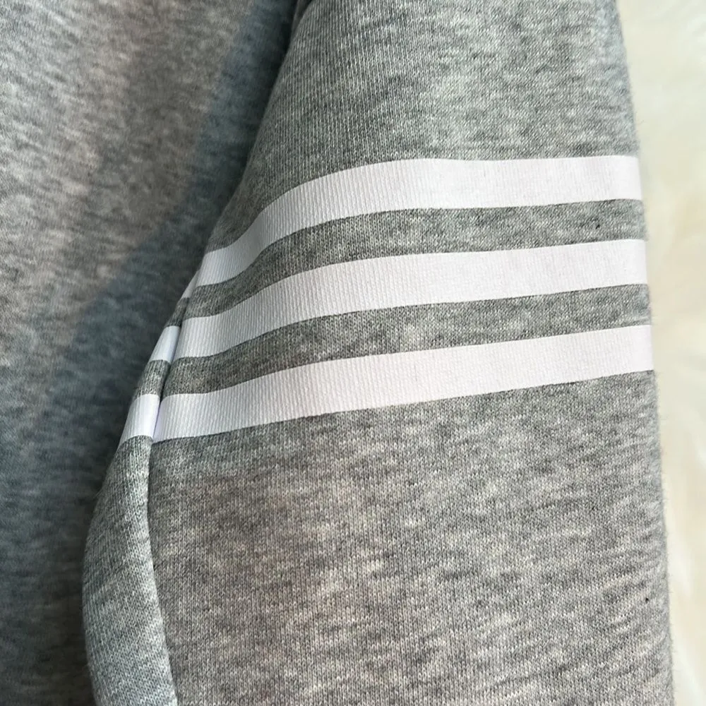 Adidas gray logo sweatshirt - Image 6