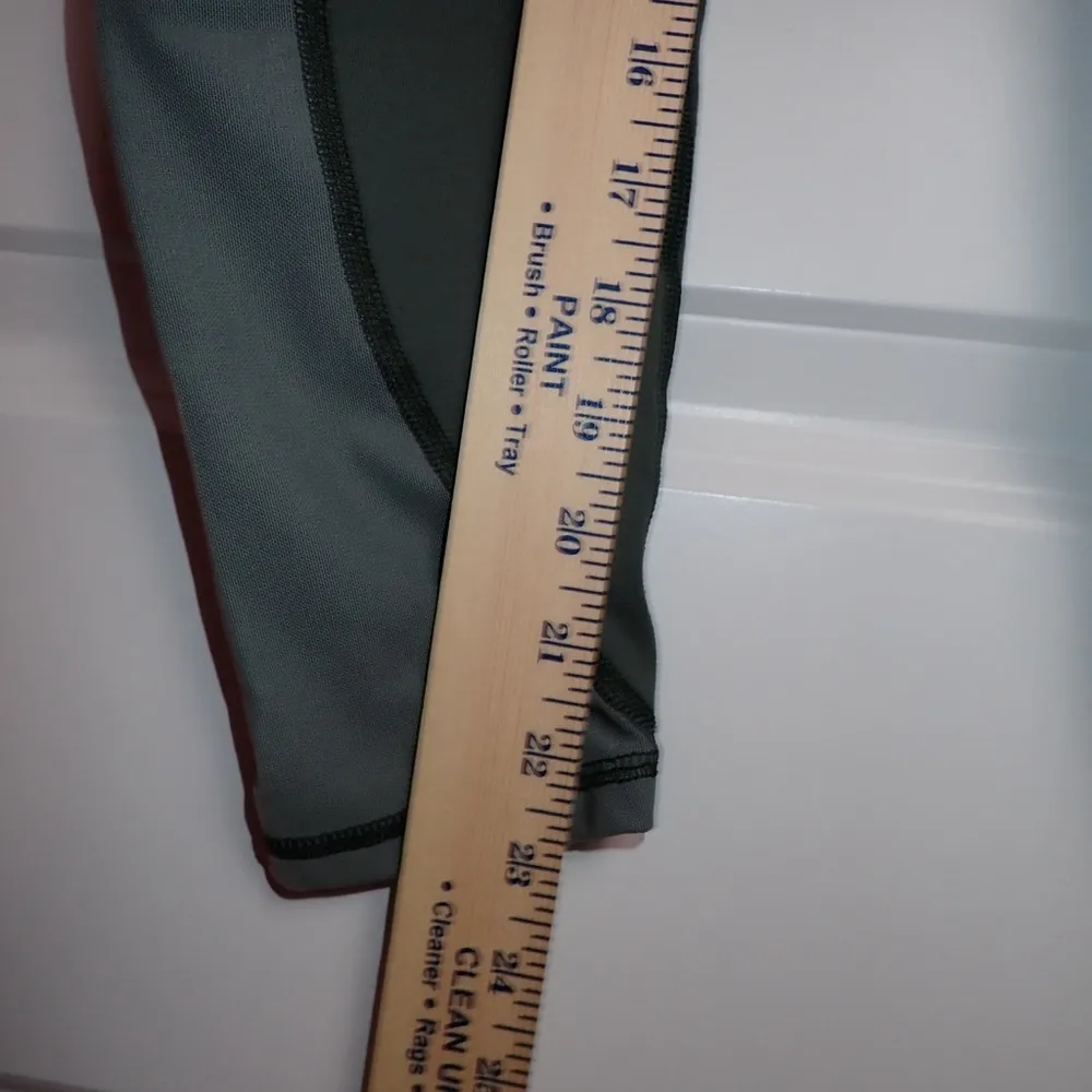 Aerie Chill Play Move Green Leggings with Mesh Detailing size L - Image 8