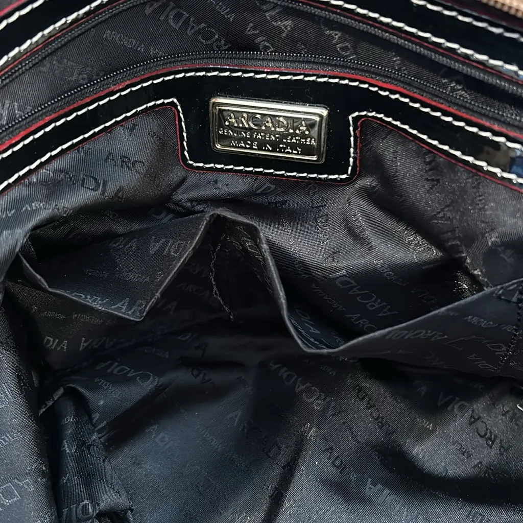 Arcadia Black and Tan Women's Tote Bag - Image 6