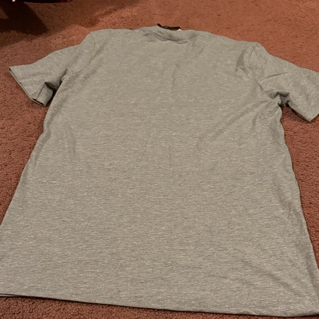 Gray 'Coffee is My Valentine' Graphic Tee Size M - Image 4