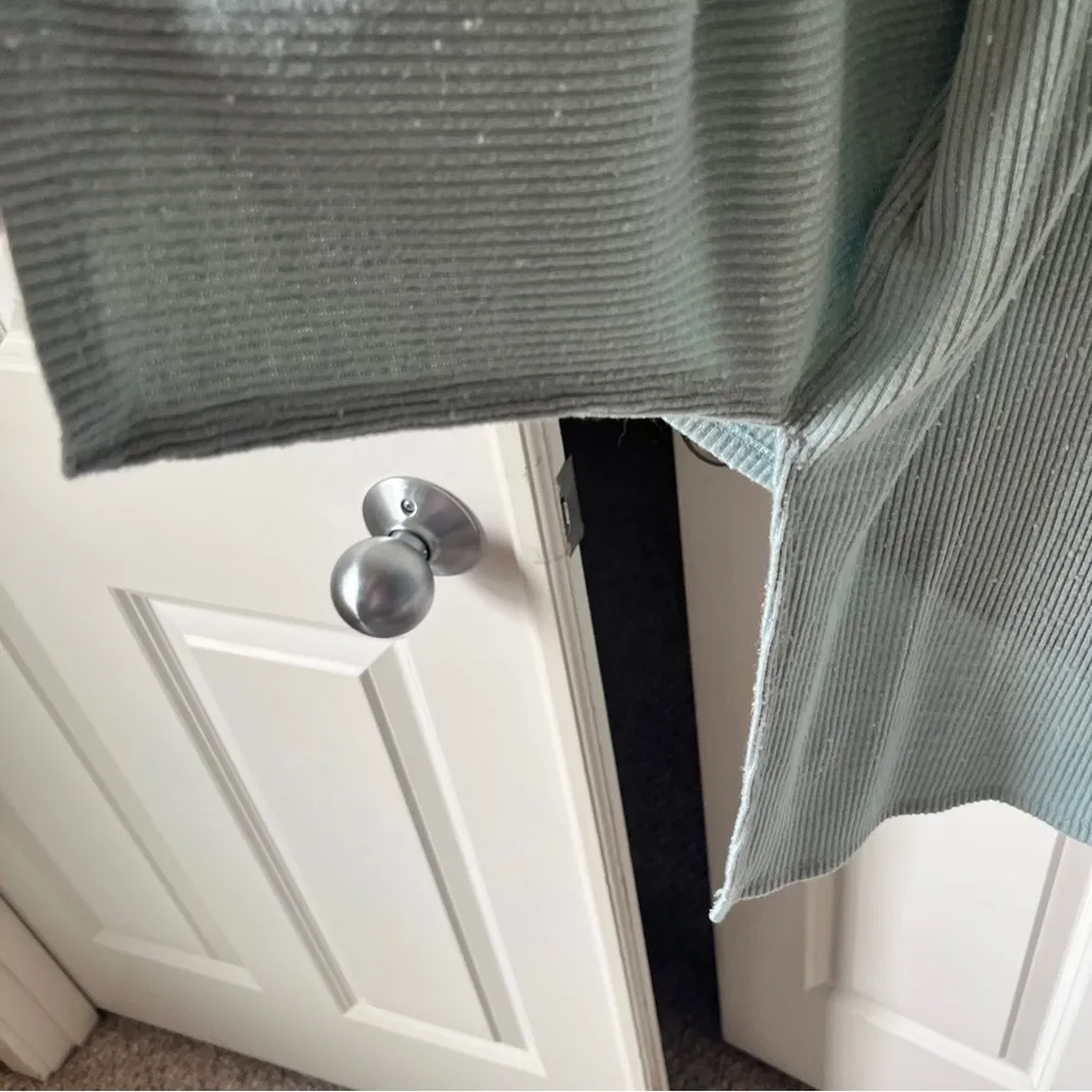 Blue long sleeve sweater large - Image 5