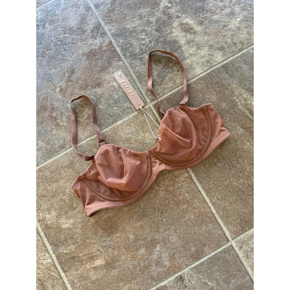Skims Ultra Fine Mesh Strapless Bra Size 34A Bronze - Image 2