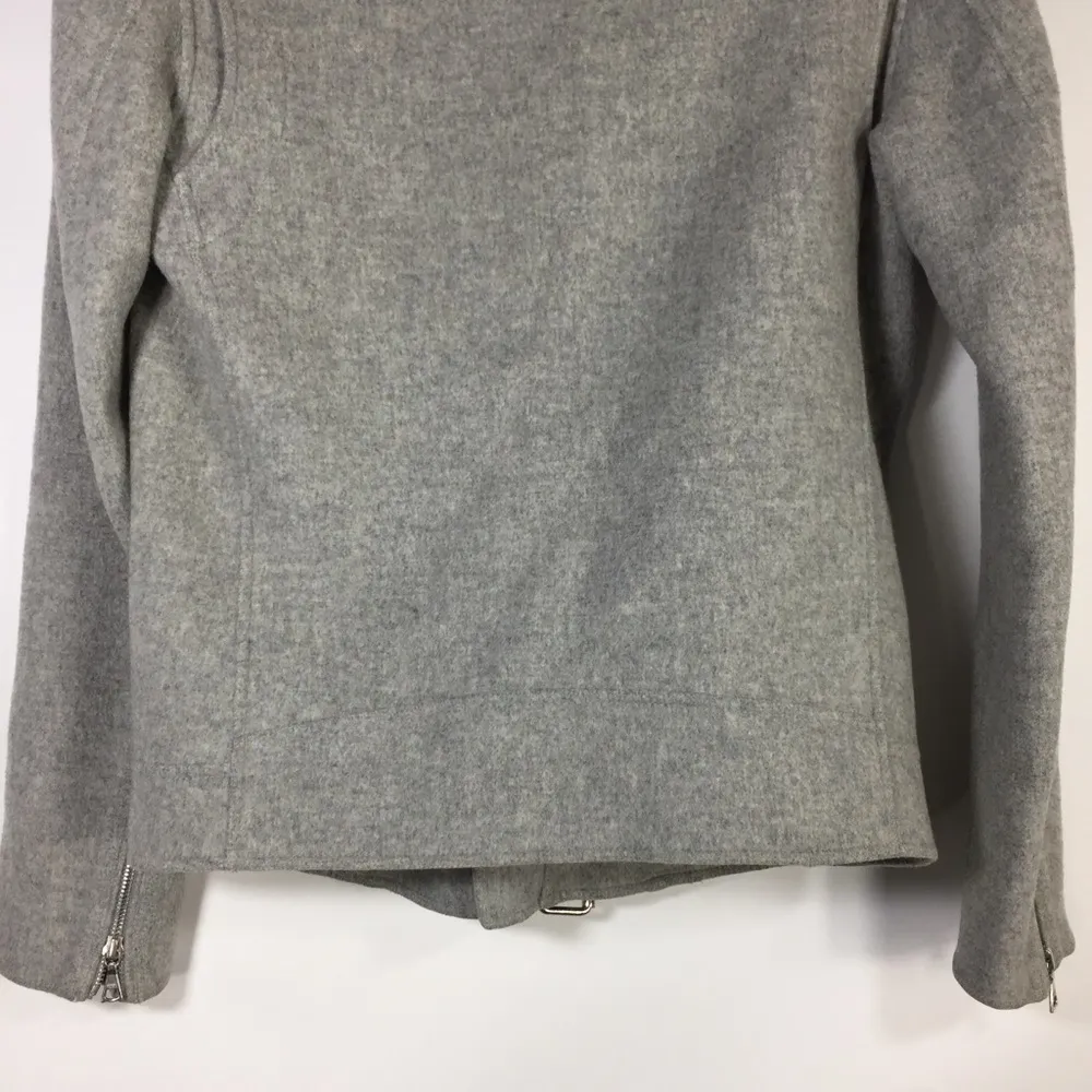 Theory Perfect Moto Double-Face Jacket in Melange
Grey Wool/Cashmere S - Image 14