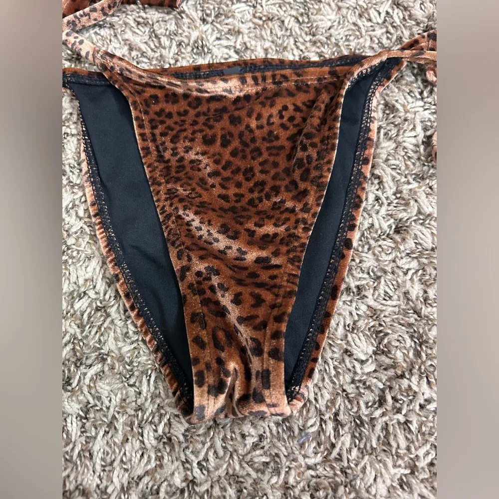 Kendall and Kylie 2 Piece String Tie Bikini Set Velvet Leopard Sz S - Image 2