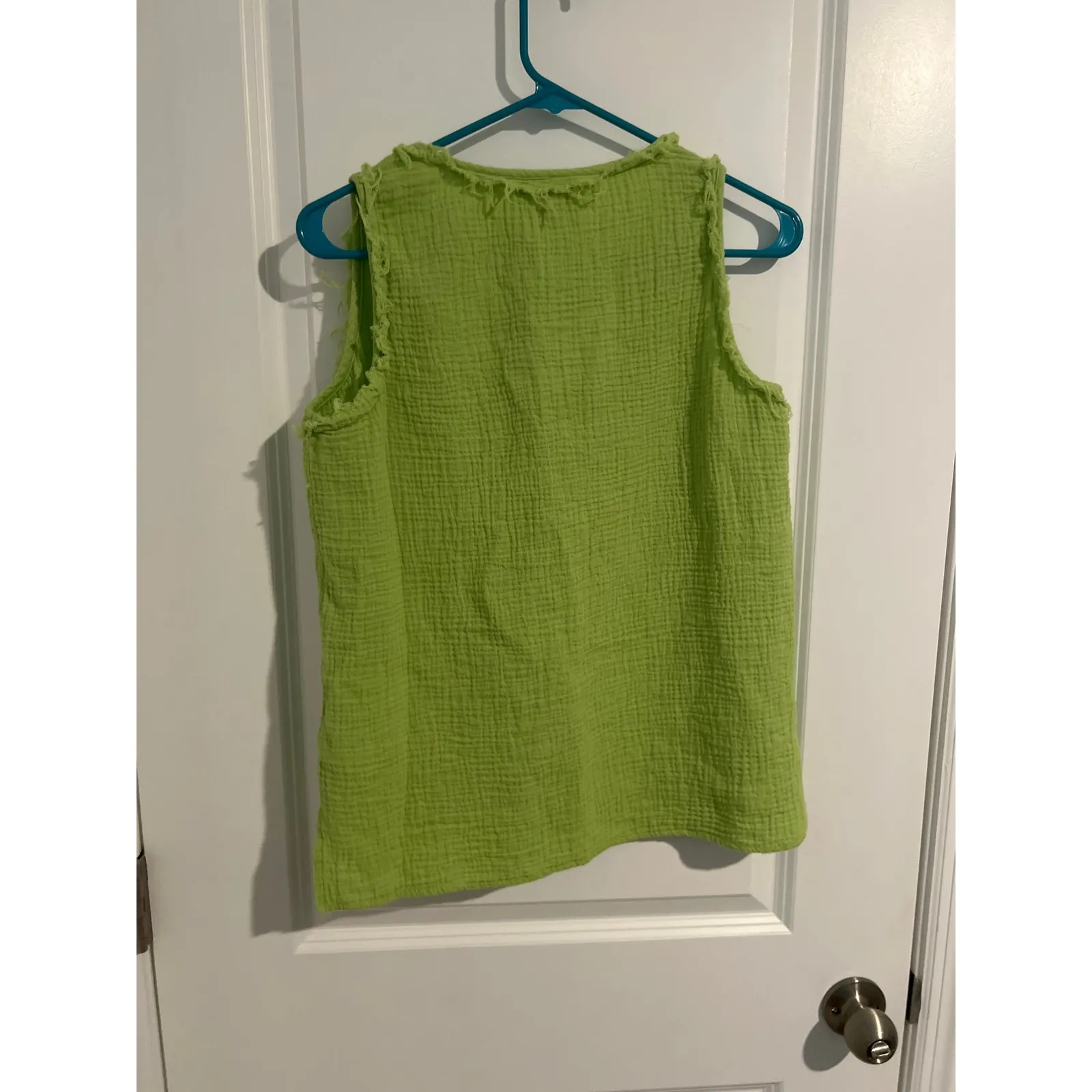 SAKS FIFTH AVENUE tank blouse green yellow size small - Image 5
