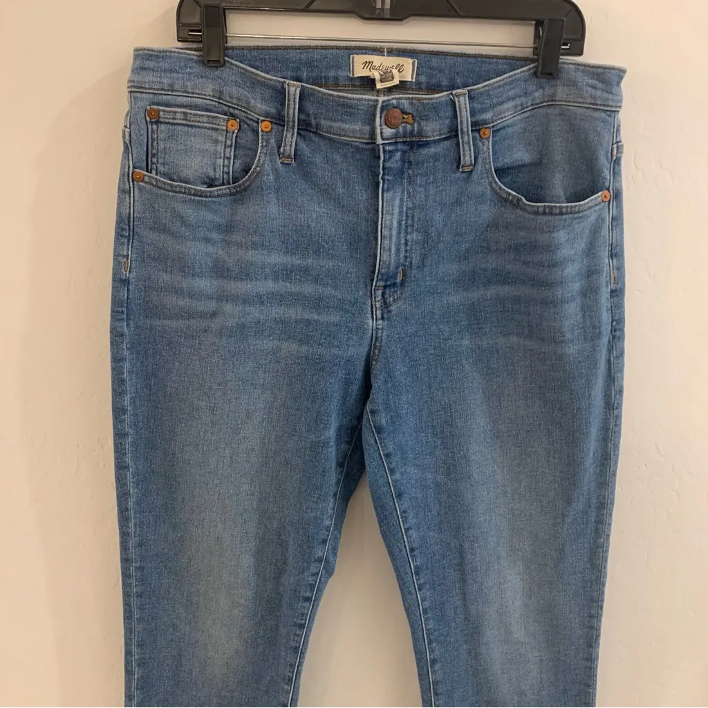 EUC Madewell The Slim Boyfriend High Rise in Mayberry Wash Jeans Size 29 - Image 5