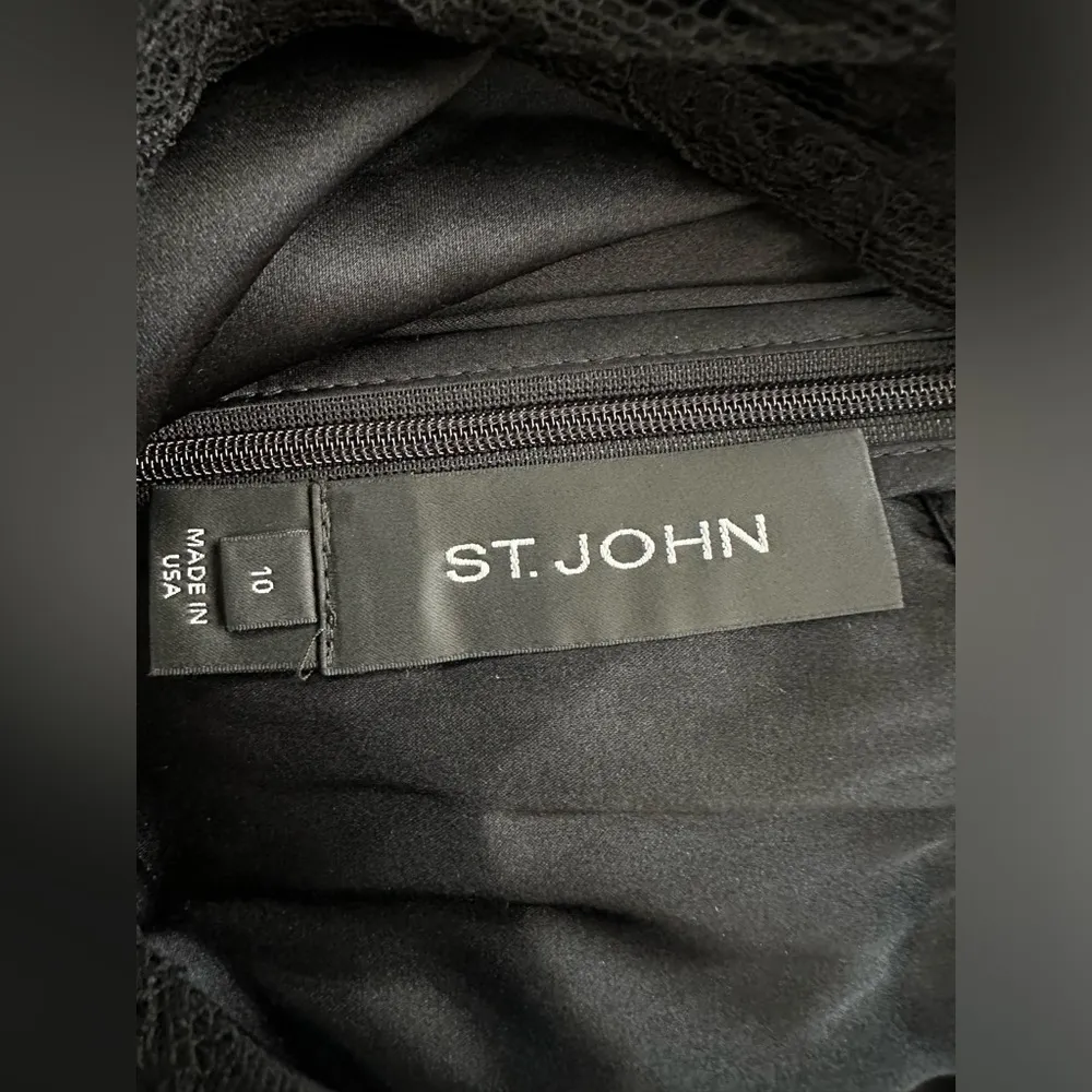 St. John Black Sleeveless Chantilly Lace Dress black size 10 - Image 4