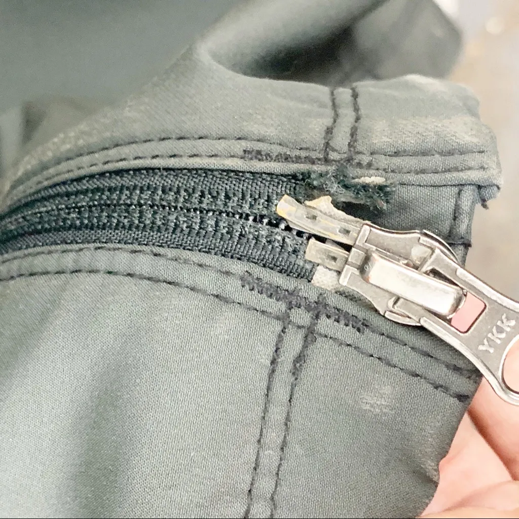 Columbia Women’s Medium Grey‎ Omni Shield Athletic Performance Jacket - Image 4