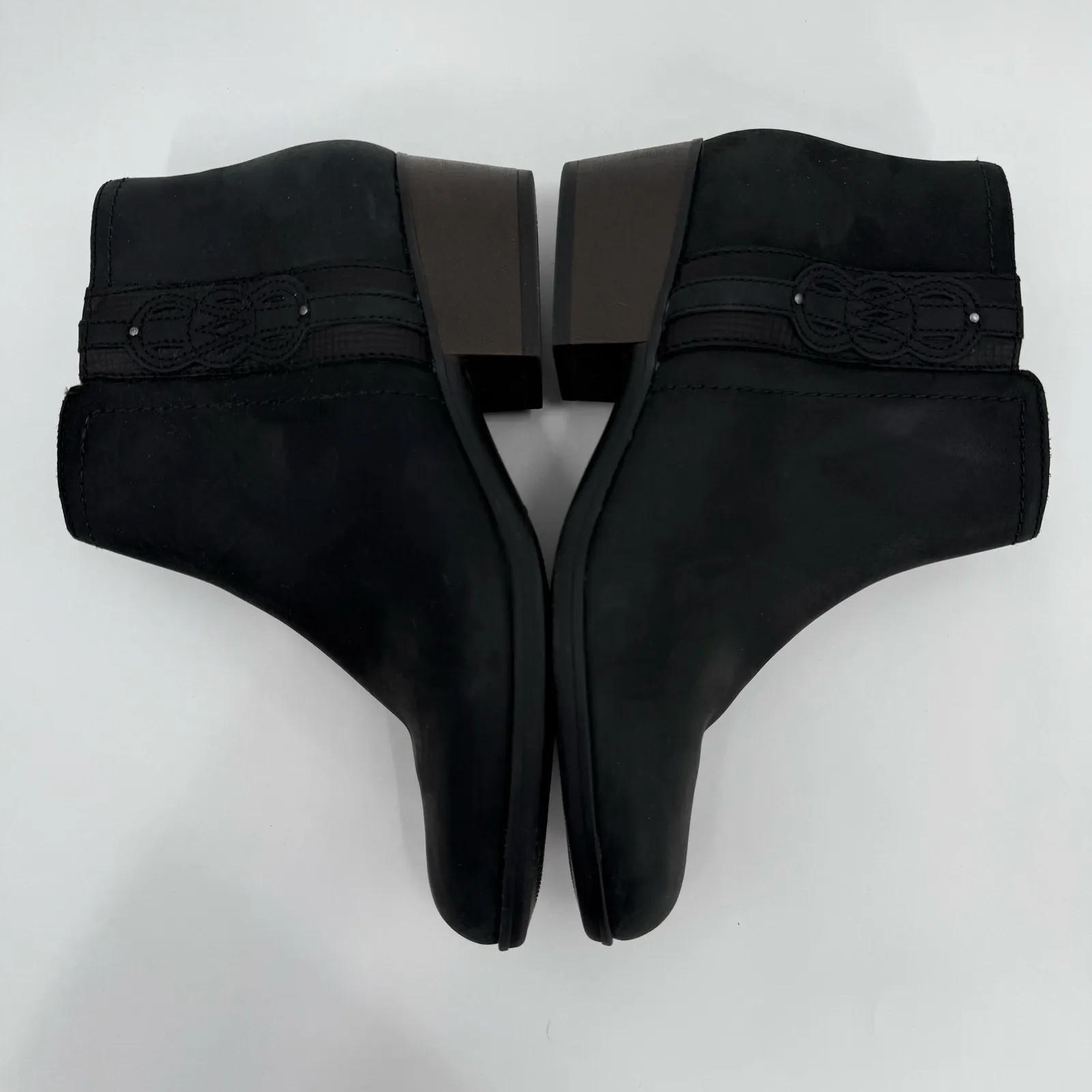 Clarks Adreena Lilac Ankle Boots SZ 7.5 Black Nubuck Booties Block Heel Leather - Image 7