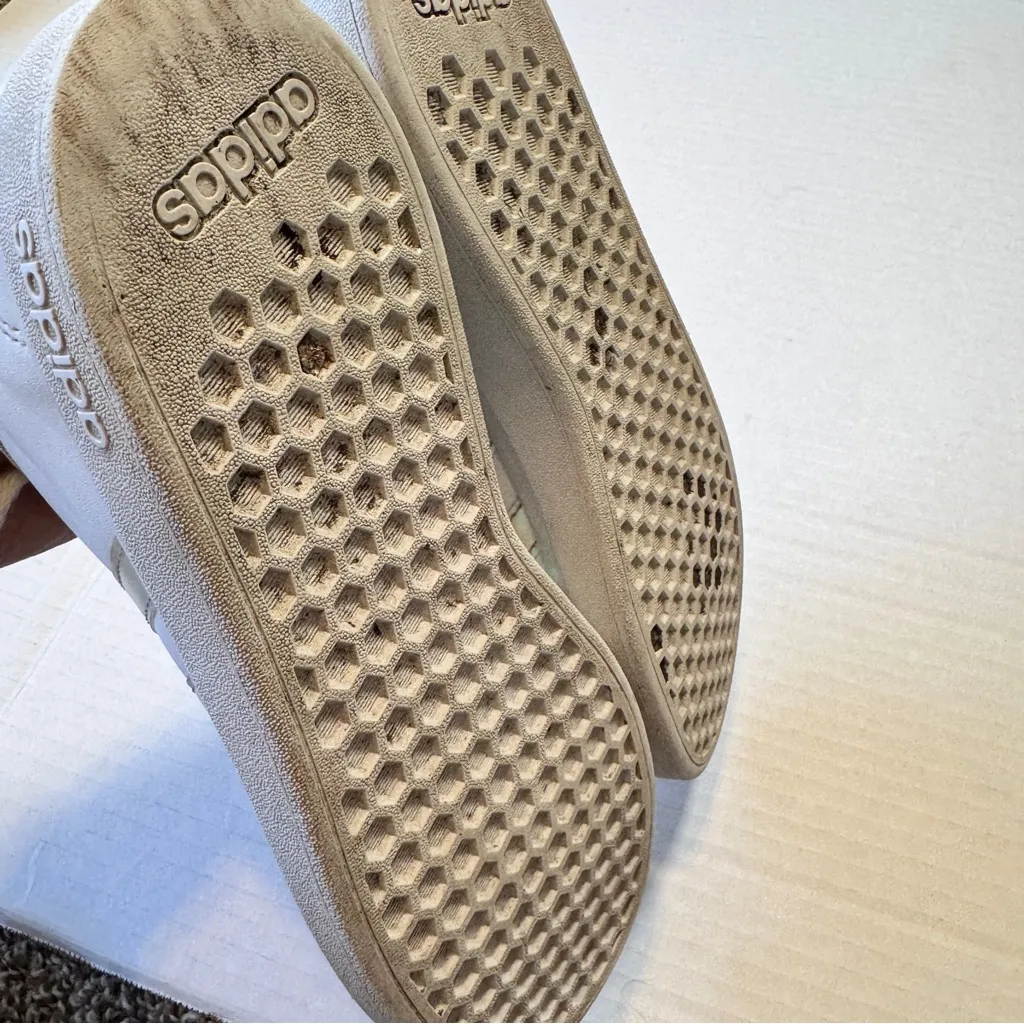 Adidas White Leather Grand Court 2 Sneakers Running Shoes Women’s 7 Athletic - Image 4