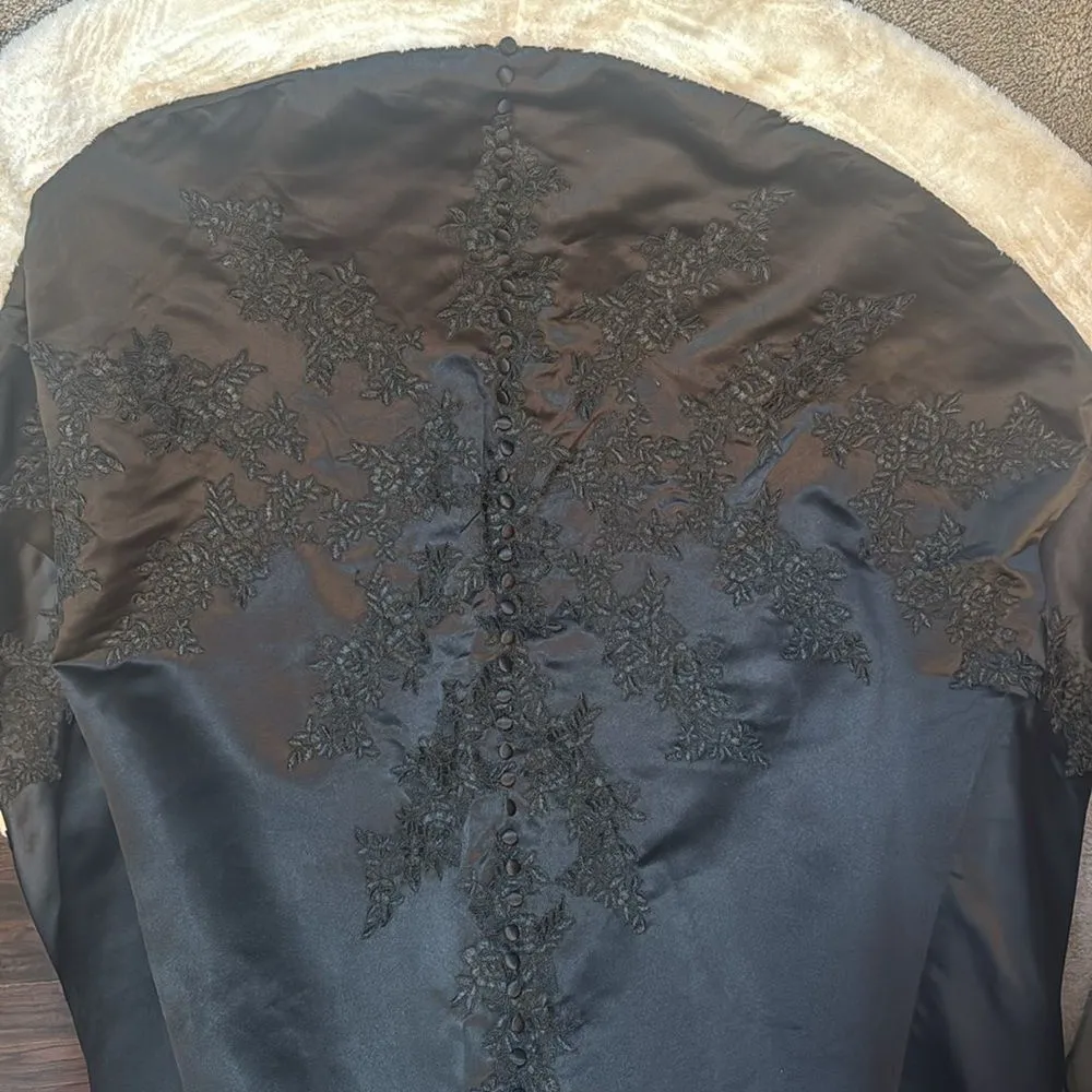 Women’s Black Off the Shoulder Christmas Holiday Winter Dress Train Size 2 NWT - Image 5