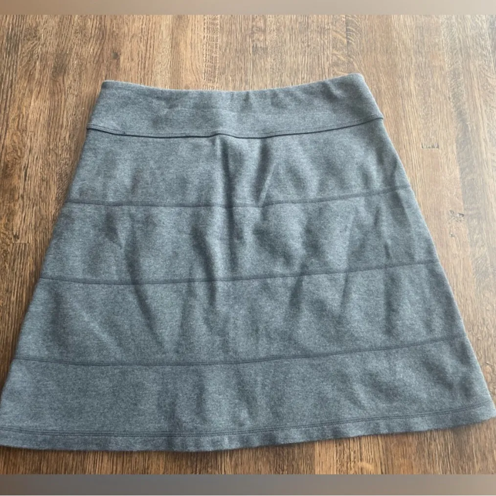 Athleta Gray Strata Skirt - XS - Image 2