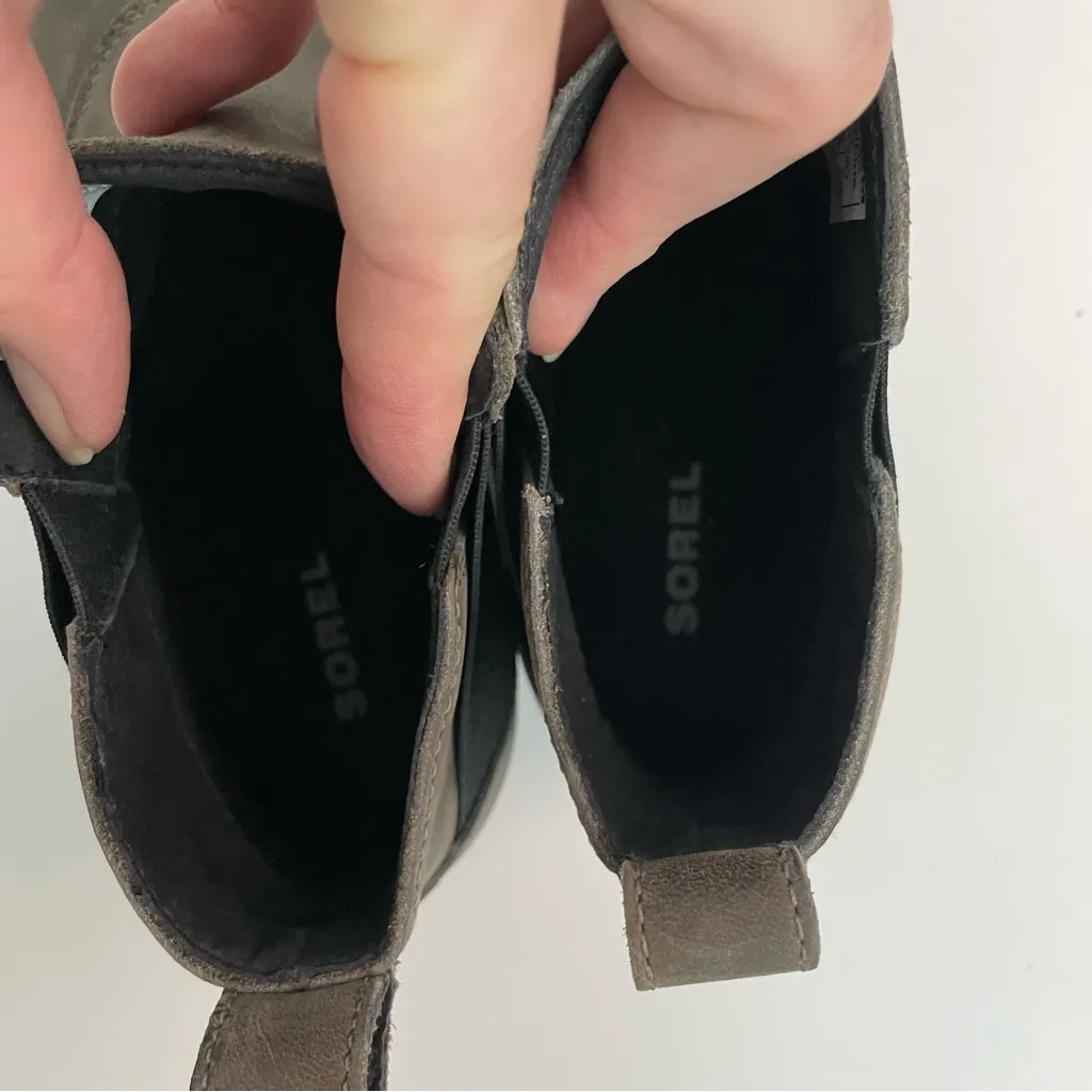 Sorel Boots Emelie Chelsea Leather Ankle Waterproof Lugged Soles Olive Green - Image 10