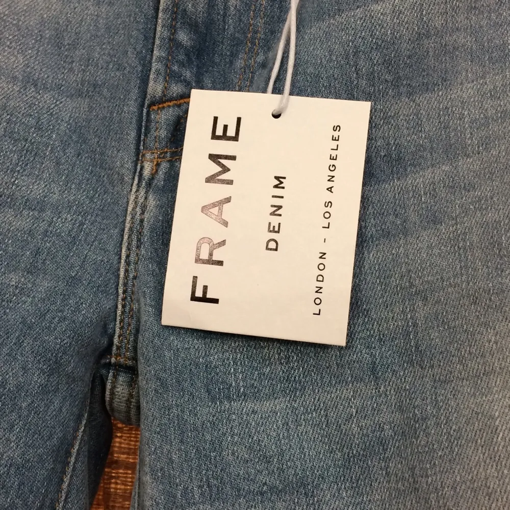 frame denim FRAME Le Nouveau Straight Raw Hem Big Cuff Jeans - Image 4