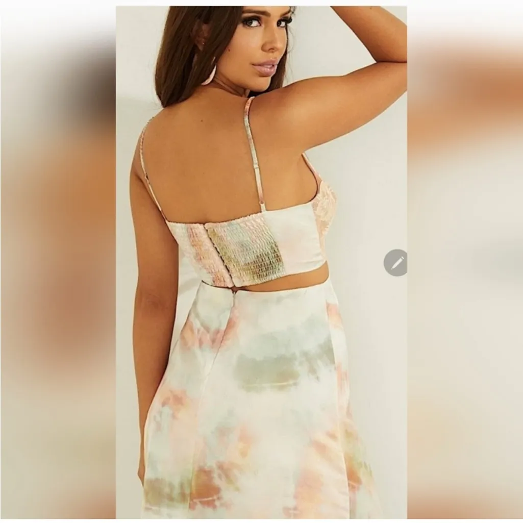 NWT Guess‎ lace dress size small - Image 3