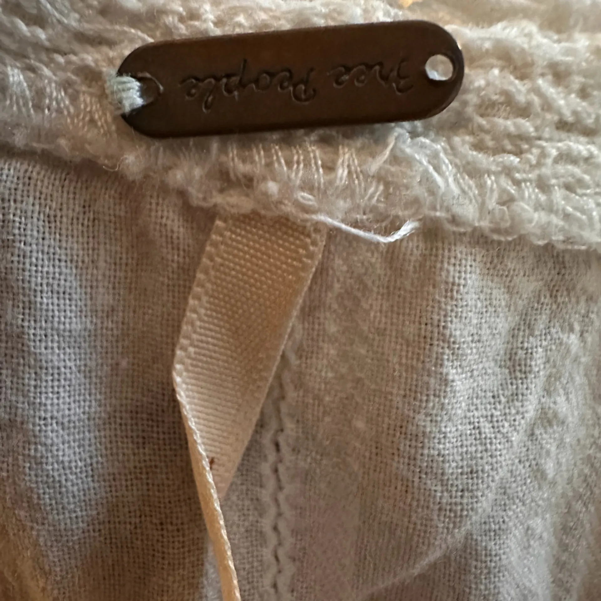 Free People Follow Your Heart Ivory Cottagecore Prairie Dainty Top NWOT - Image 5