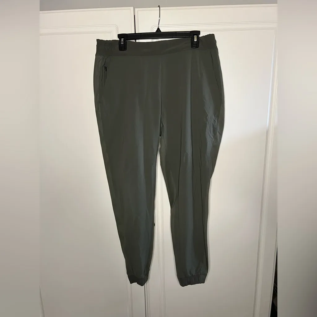 Athleta Textured Brooklyn Jogger Pant - Image 4