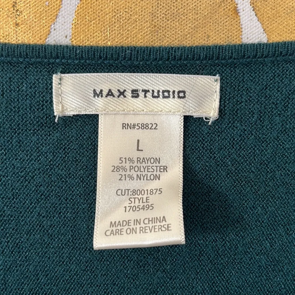 Max Studio Size Large Green Sweater with Cinch Tie Sleeves - Image 4