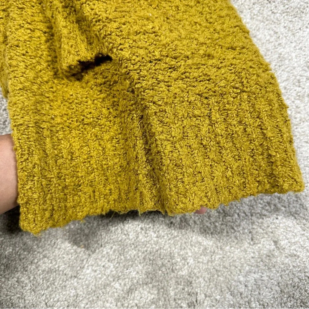 Free People Finders Keepers Sweater Boucle Knit V-Neck Slouchy Boho Moss Green M - Image 16