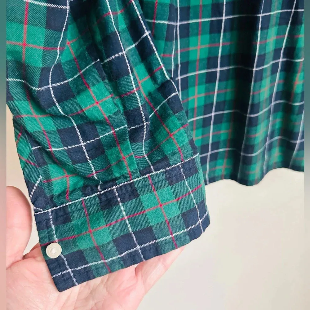 Tommy Hilfiger Plaid Button-Down Shirt - Size L - Image 4