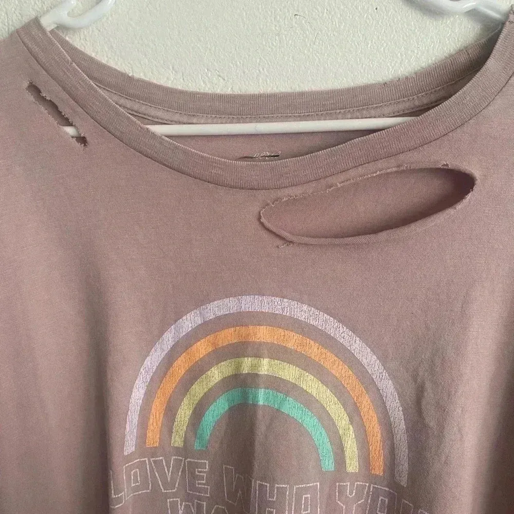 🆕NWOT Aerie Distressed Vintage Rainbow Print Oversize Tee L🆕 - Image 5
