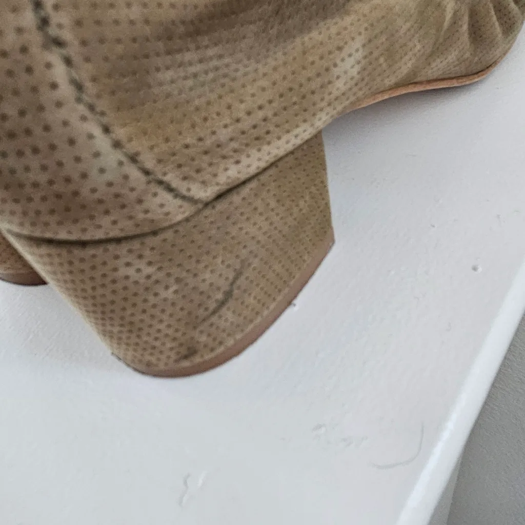 Jeffrey Campbell Bitsie Round Toe Block heel olive green suede shoes sz 7.5 - Image 8