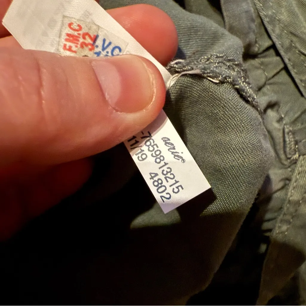 Aerie Olive 100% Lyocell Green Mid Rise Paperbag Waist Shorts‎ Sz S NEW - Image 6