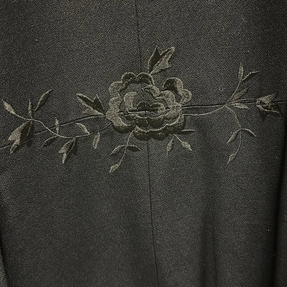 Perceptions Black Rayon Blazer Jacket Floral Embroidered Satin Collar Womens 12 - Image 12