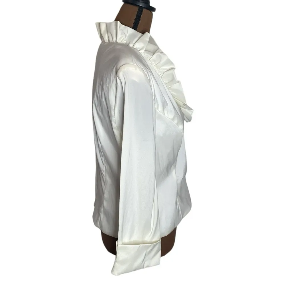 XSCAPE ivory ruffled special occasion top with rhinestone button buckle size 12 - Image 4