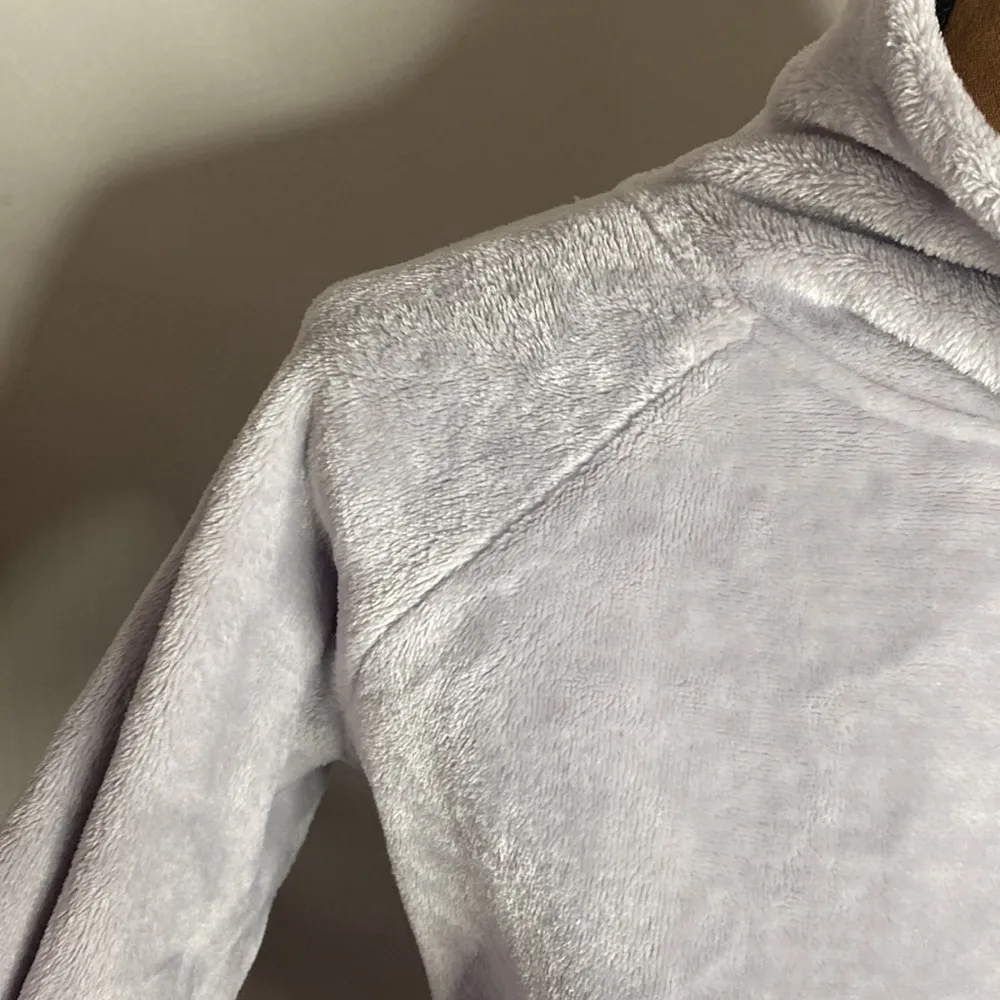 Gaiam Lux Faux-Fur Cowlneck Pullover sweatshirt in pale lilac color size XS - Image 8