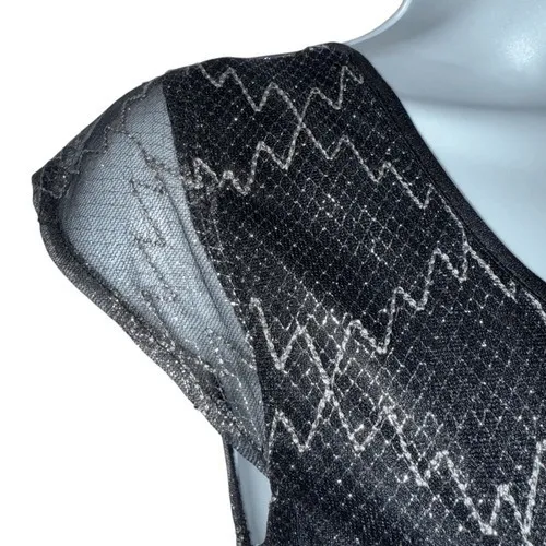 ANTHROPOLOGIE PINS AND NEEDLES Gray and Black V-Neck Back Shimmer Dress‎ EUC 0 - Image 4