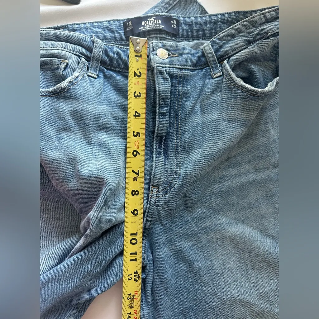 Hollister ultra high-rise mom jeans women’s size 31/27 - Image 5