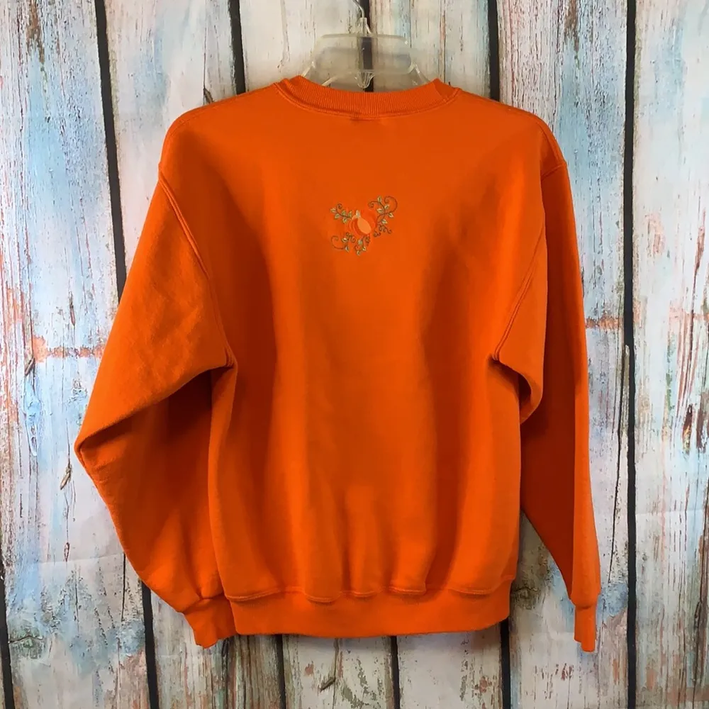Vintage Jerzees Embroidered Scarecrow Pumpkins Fall Sweatshirt - Image 4