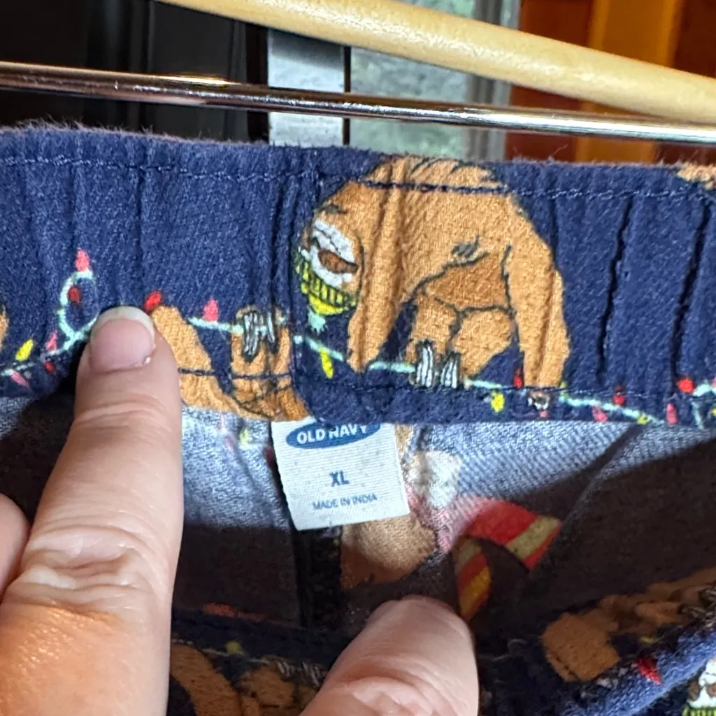 Old Navy Sloth Holiday Christmas Pajama Set White & Blue 100% Cotton Size XL - Image 11