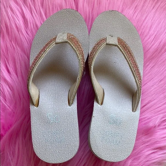 Stylish SO Beige Flip-Flops with Rhinestone Straps - Image 2