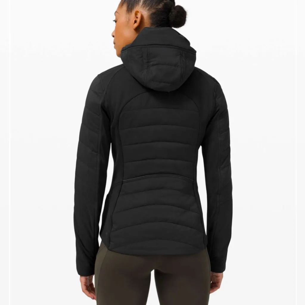 Lululemon Another Mile Jacket Size 12 - Image 2