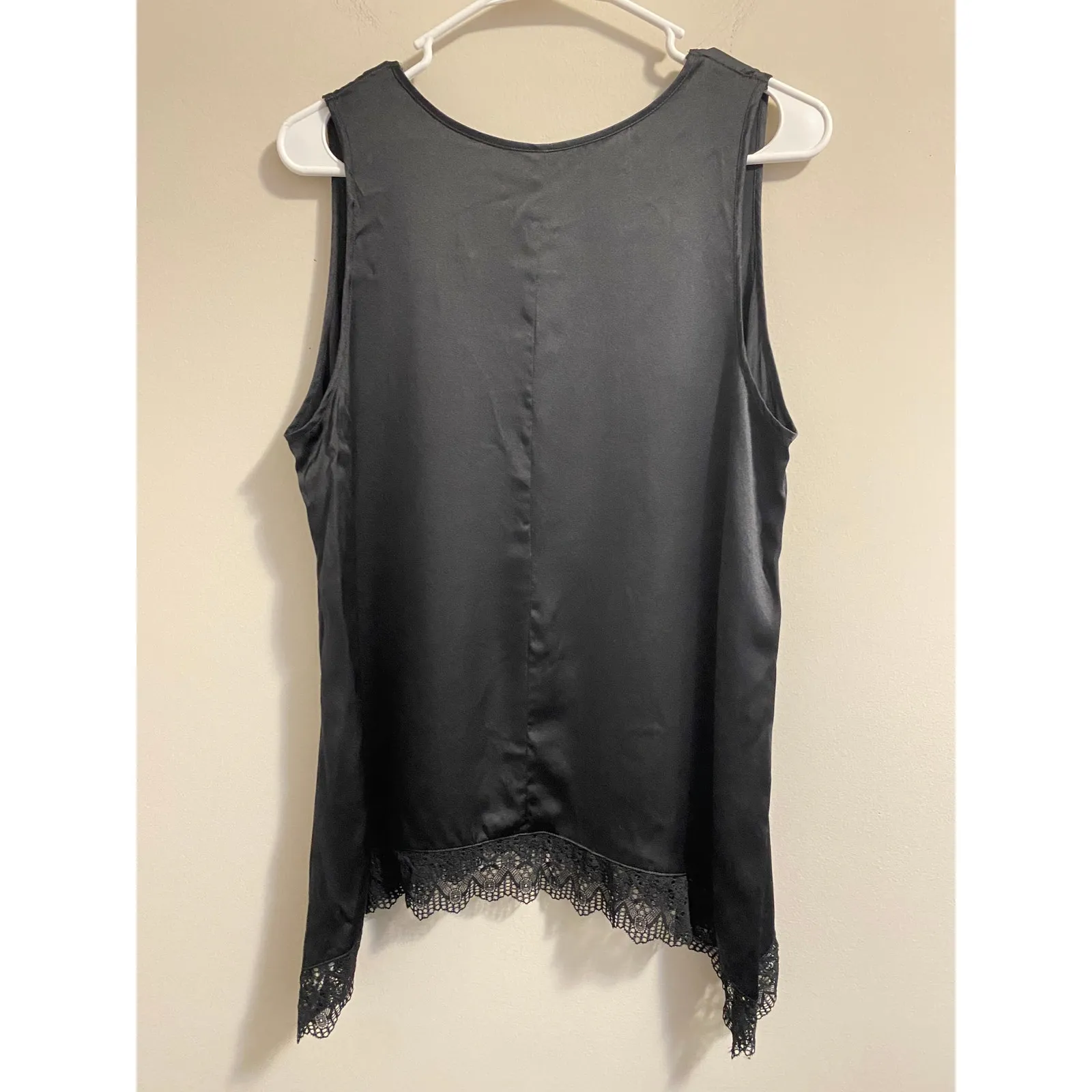 NWOT Intimissimi nightwear satin and lace nightgown slip w/handkerchief hem sz L Black - Image 2