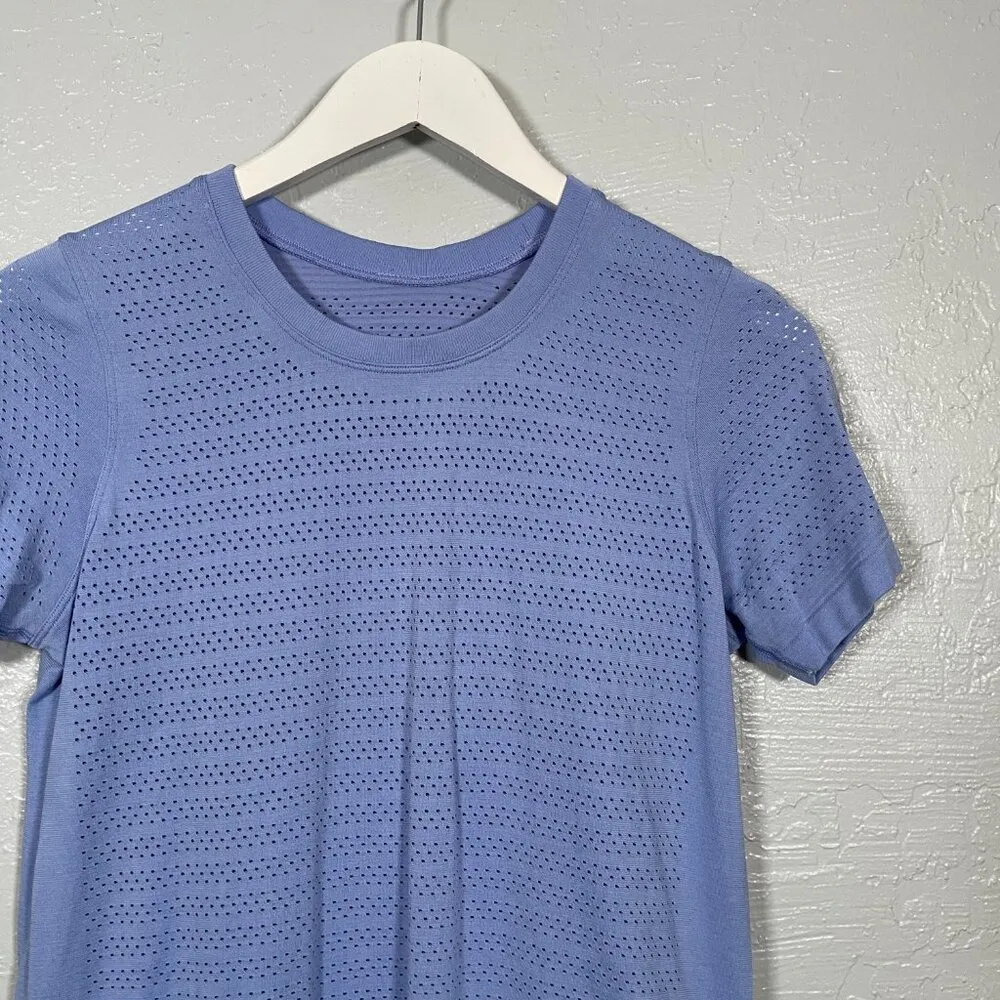 Lululemon Women 6 Hydrangea Blue Breeze By Short Sleeve Shirt Perforated Running - Image 3