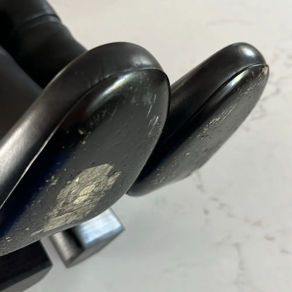 EUC Prada Black Leather Round Toe Block Heel Heeled Ankle Booties in Size 37 - Image 5