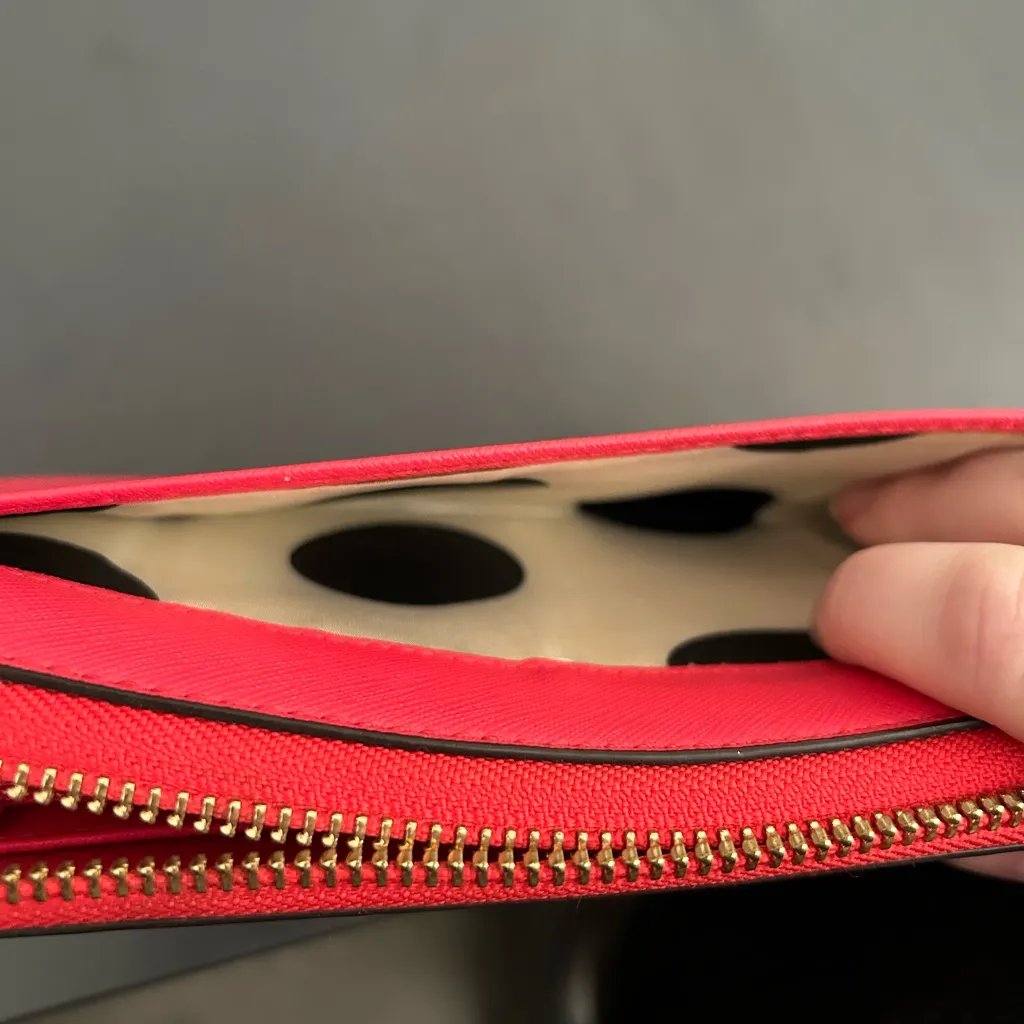 Kate Spade Pink Zip Wallet - Image 3