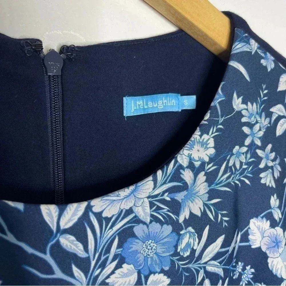 J. McLaughlin Small Sleeveless Navy Marissa Dress Amelia Blue Floral Size Small - Image 4