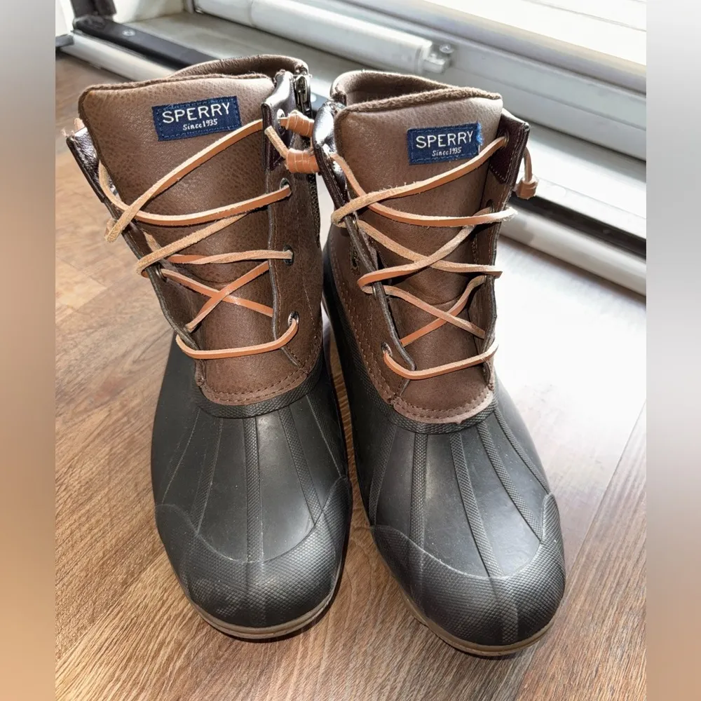 Sperry Leather Duck Boots women’s 7.5 - Image 2