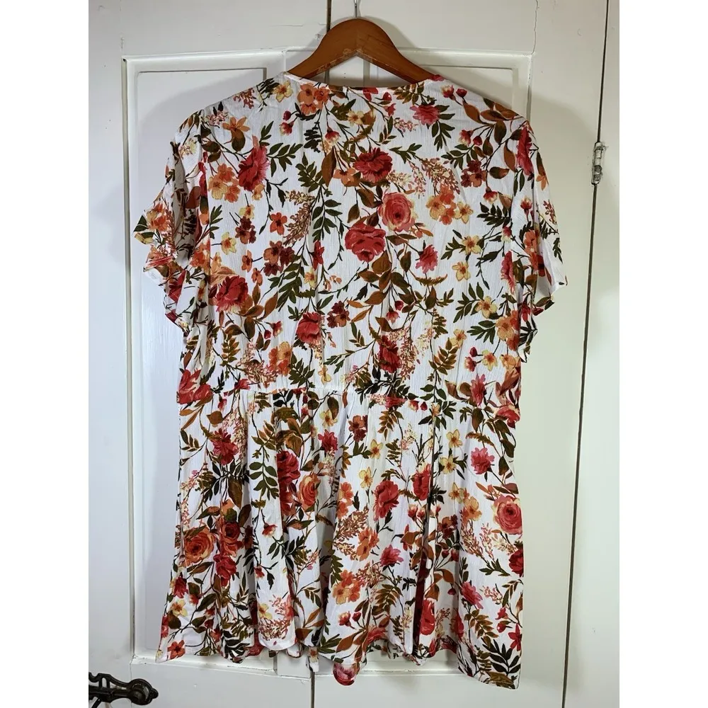 Torrid Cottagecore Babydoll Crochet Trim Top Women 2X Floral Lace Up Tassel Boho - Image 4