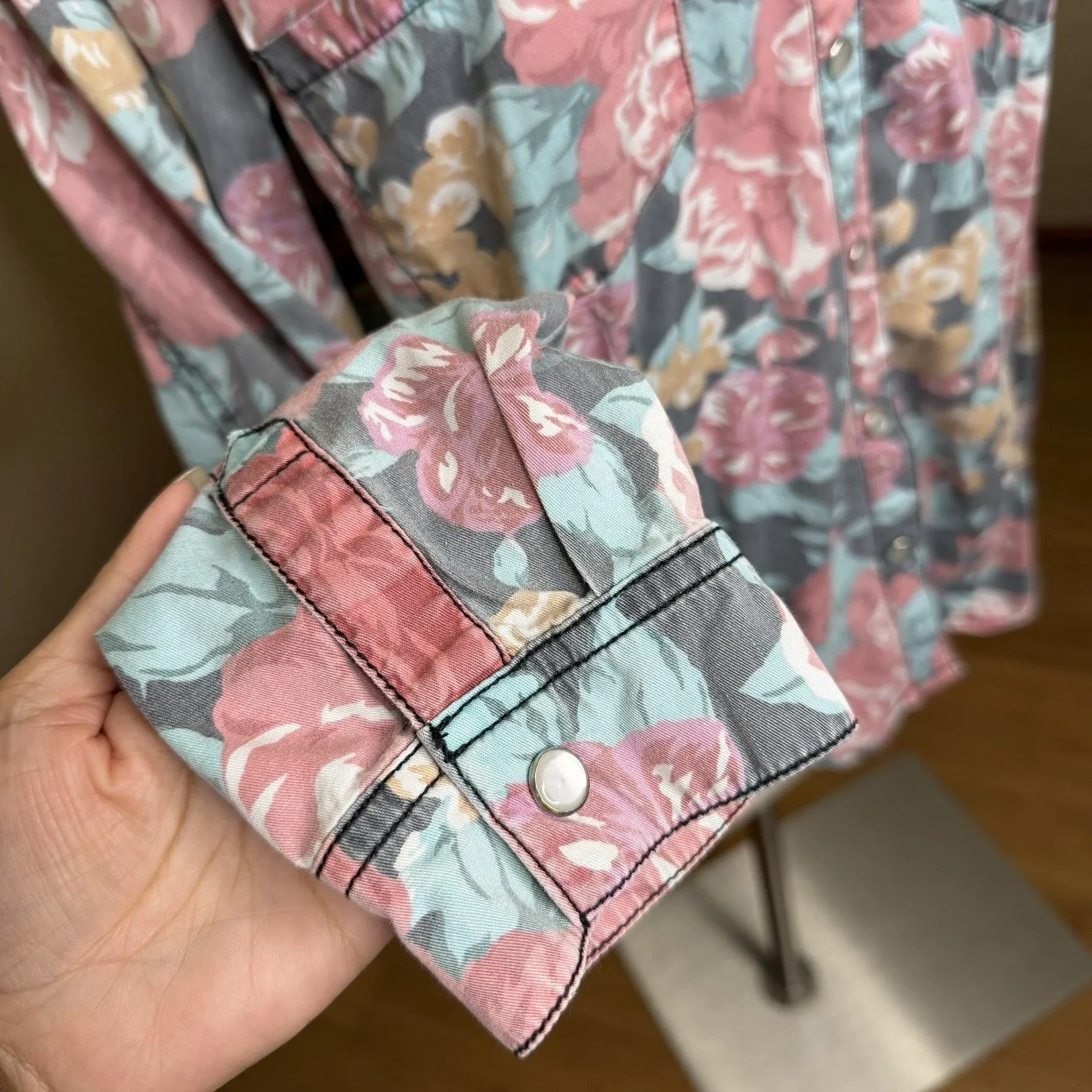 Vintage Mossimo Pearl Snap Shirt Womens XXL Cotton Pink Floral Western Y2k - Image 8