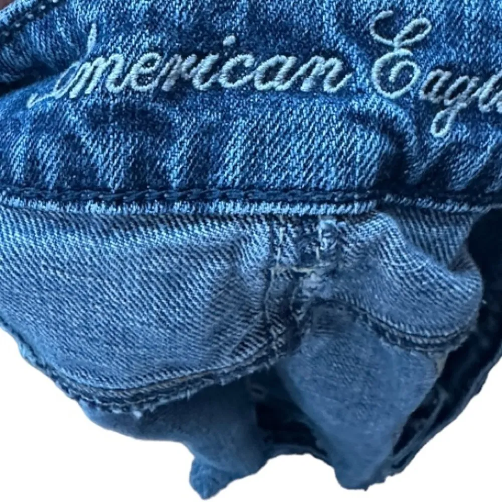 American Eagle‎ Destroyed Cut-Off Jean Shorts - Image 5