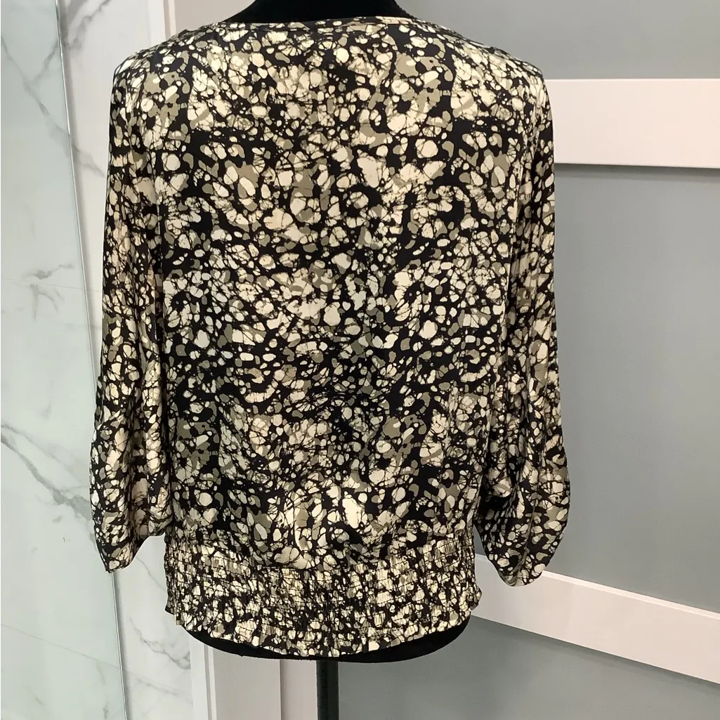 Michael Kors blouse 🌸🌸 - Image 2