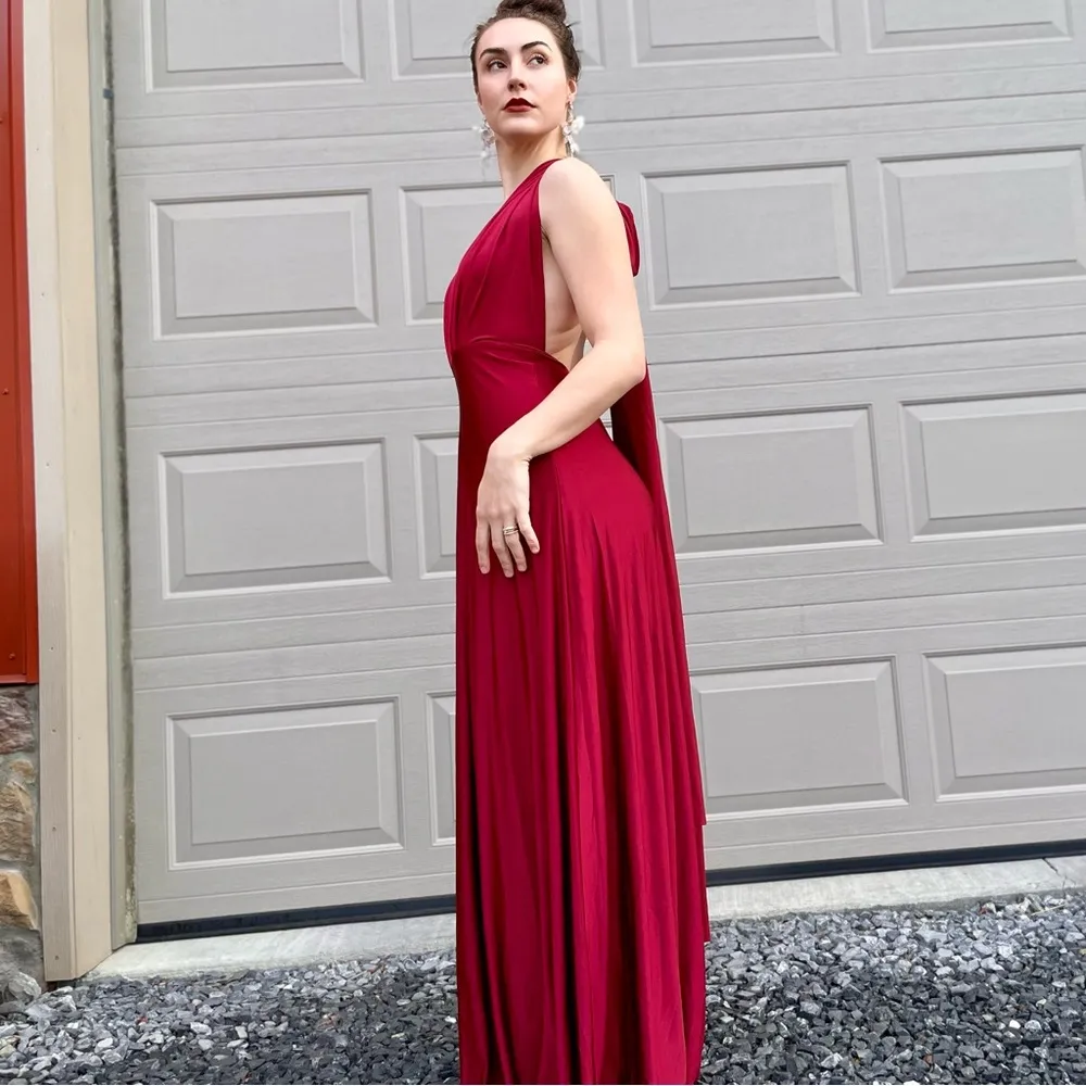 Lulu’s Red Stretch Jersey Plunge Halter Dramatic Glam Formal Maxi Dress Gown M - Image 8