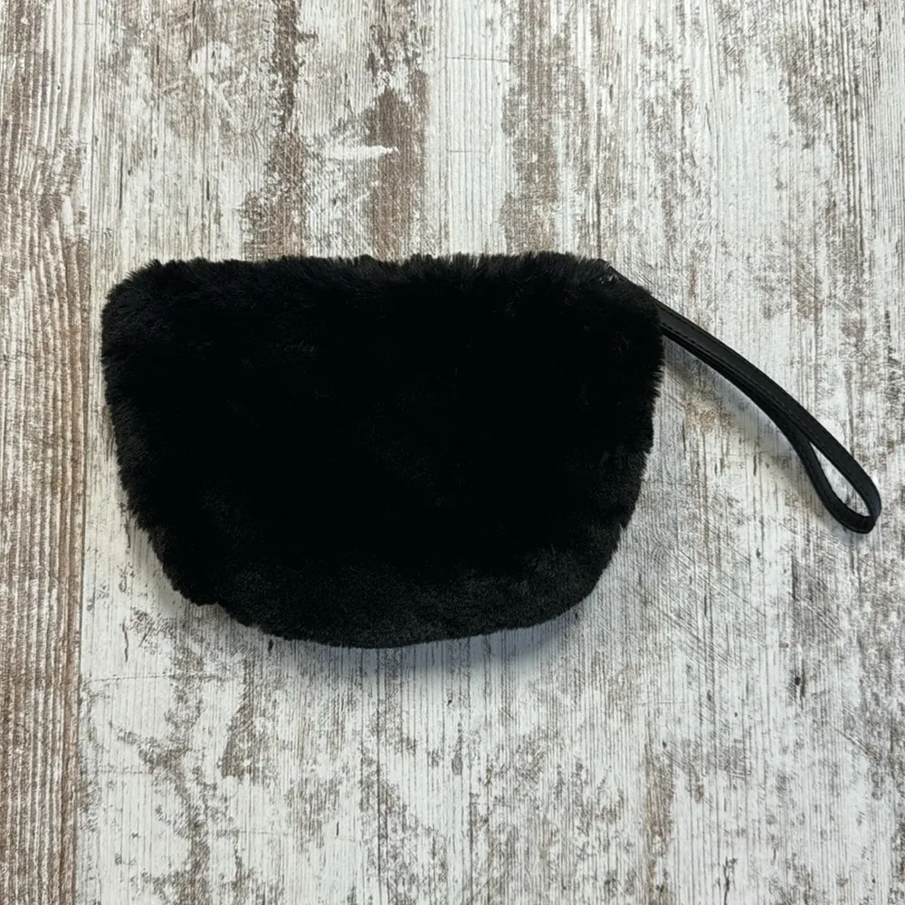 House of Harlow 1960 Black Fux Fur Small Wristlet Wallet Pouch Bag - Image 3